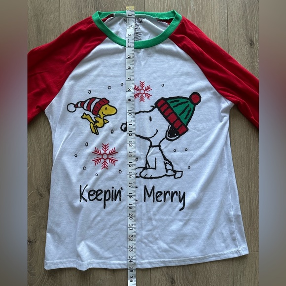 Peanuts Snoopy And Woodstock Keepin' It Merry Christmas, T Shirt - Picture 5 of 6